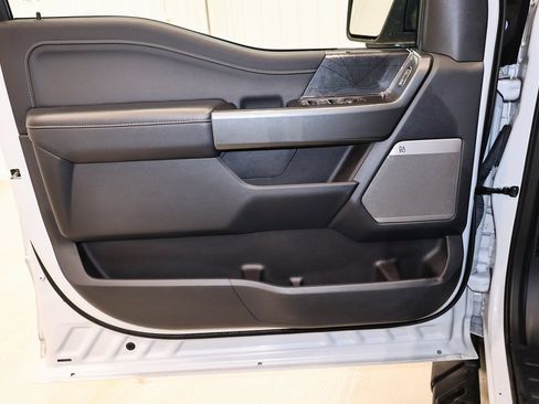 Certified 2022 Ford F150 XLT w/ Equipment Group 302A High image 11