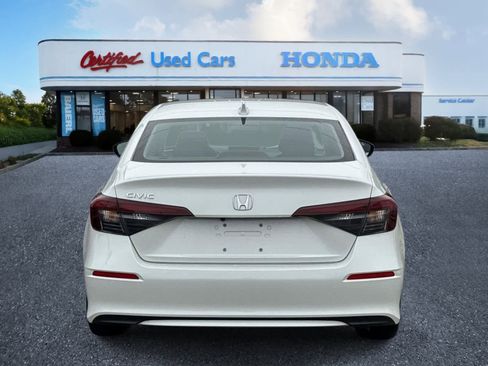 Used 2025 Honda Civic LX image 4