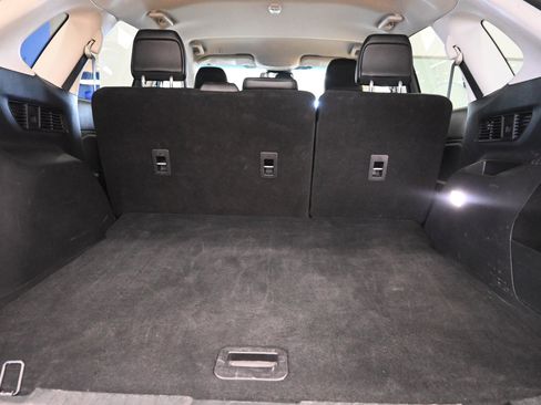 Certified 2023 Ford Edge SEL image 9