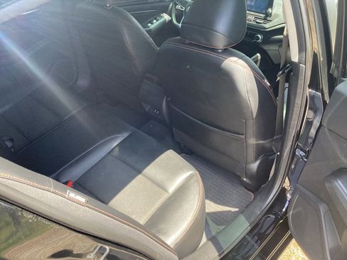 Used 2022 Nissan Altima 2.5 SR image 11