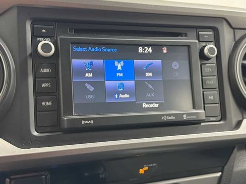 Certified 2018 Toyota Tacoma SR5 AWD/4WD image 18