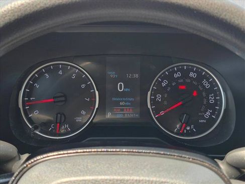 Used 2021 Toyota RAV4 LE FWD image 11