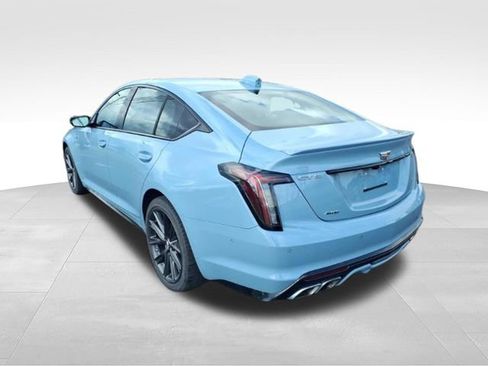 Used 2025 Cadillac CT5 V w/ Technology Package AWD/4WD image 5
