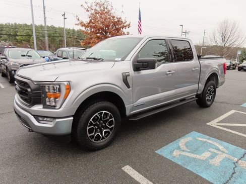 Used 2023 Ford F150 XLT w/ Equipment Group 302A High image 3