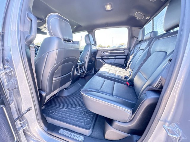 Used 2022 RAM 1500 Laramie AWD/4WD image 21
