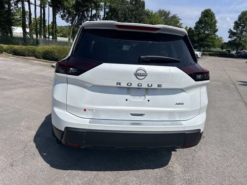 New 2026 Nissan Rogue SV AWD/4WD image 6