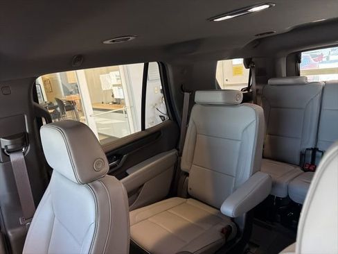 Used 2026 GMC Yukon Elevation image 18