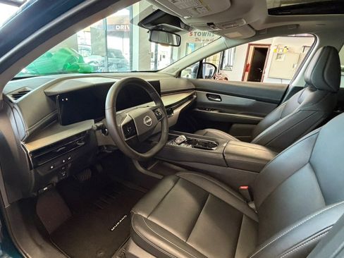 Used 2025 Nissan Murano SL w/ Cargo Package AWD/4WD image 16