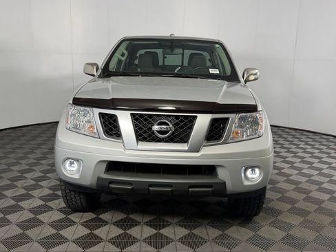 Used 2018 Nissan Frontier PRO-4X AWD/4WD image 6