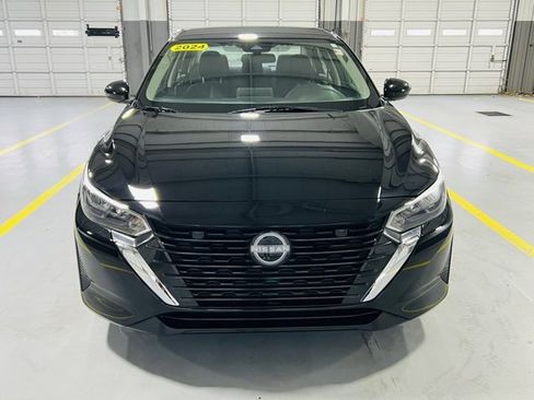 Used 2024 Nissan Sentra SV w/ All-Weather Package image 11