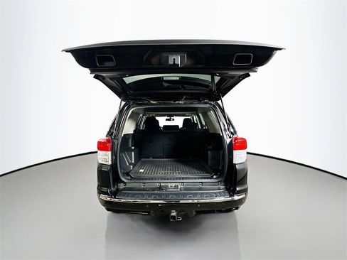 Used 2013 Toyota 4Runner SR5 image 32