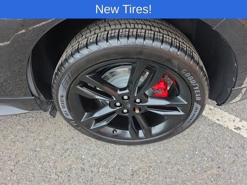 Used 2022 Ford Edge ST w/ Equipment Group 401A AWD/4WD image 40
