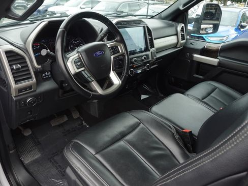 Used 2022 Ford F250 Lariat w/ Lariat Value Package AWD/4WD image 11