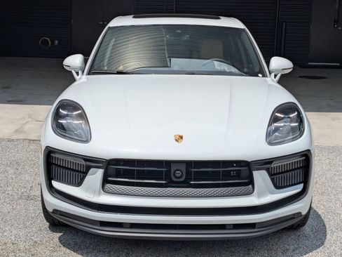 New 2026 Porsche Macan S AWD/4WD image 6