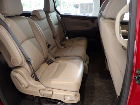 Used 2023 Honda Odyssey EX-L image 15