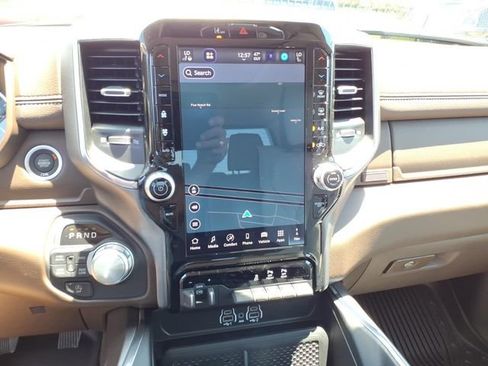 New 2026 RAM 1500 Laramie AWD/4WD image 15