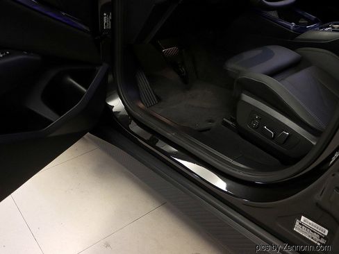 Used 2025 BMW X3 xDrive30i w/ Convenience Package image 23