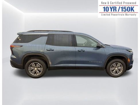 Certified 2025 Chevrolet Traverse LT image 5