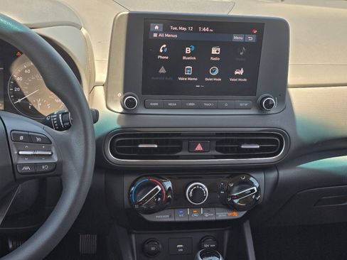 Used 2023 Hyundai Kona SEL FWD image 15