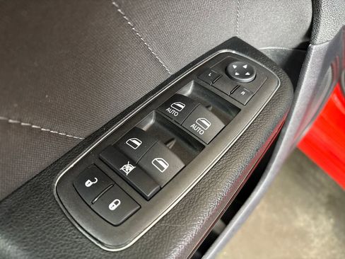 Used 2023 Dodge Charger SXT w/ Blacktop Package AWD/4WD image 15