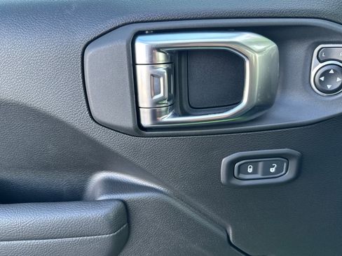 New 2025 Jeep Wrangler Willys image 13