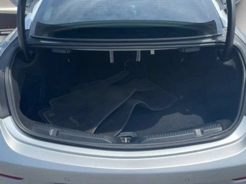 Used 2018 Mercedes-Benz E 400 Coupe w/ Premium 3 Package image 11