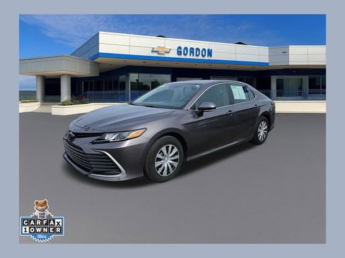 Used 2024 Toyota Camry LE w/ Audio Upgrade Package FWD image 1