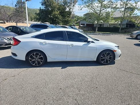 Used 2020 Honda Civic Sport image 6