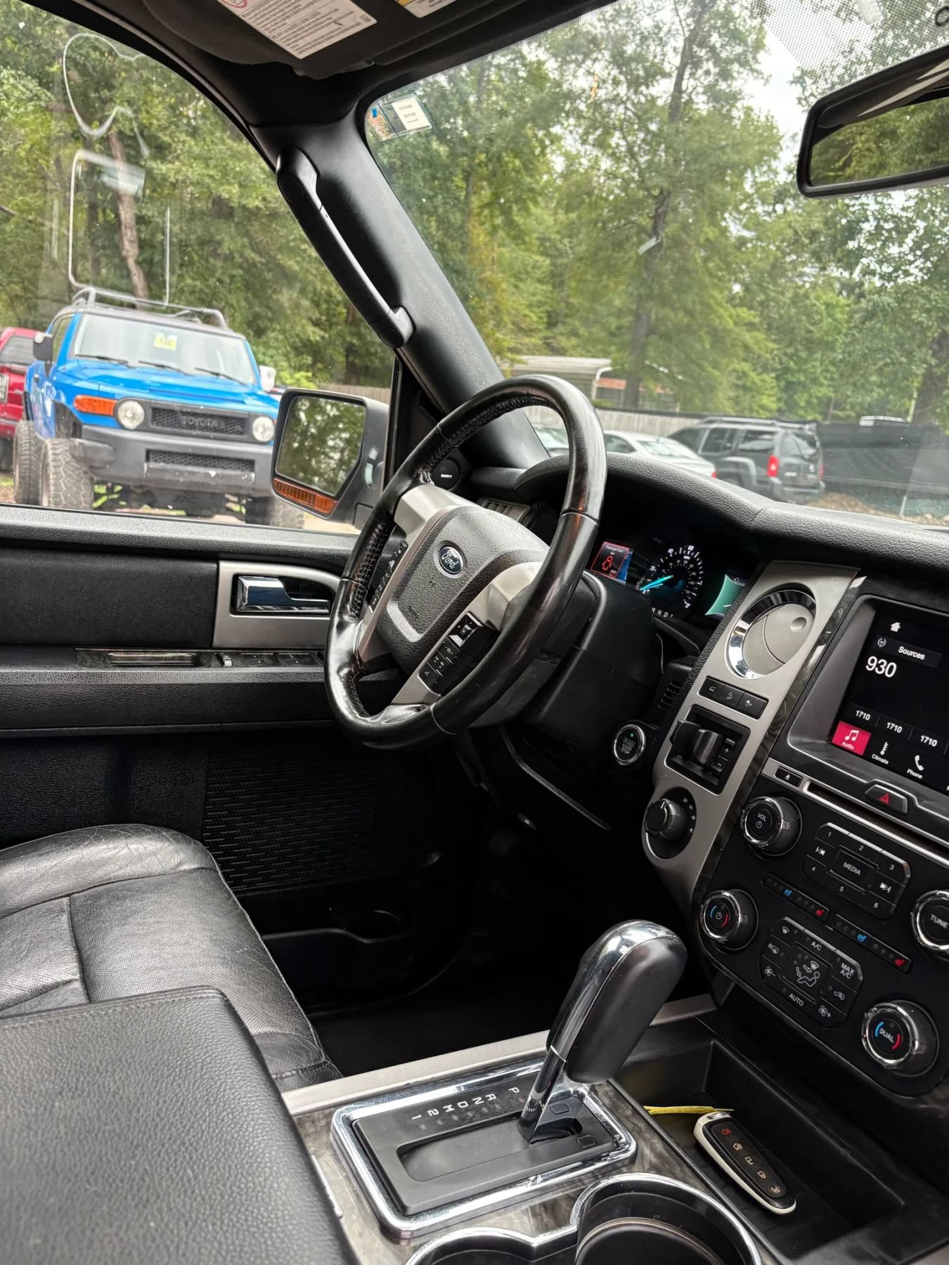 Used 2016 Ford Expedition Limited w/ Equipment Group 301A AWD/4WD image 43