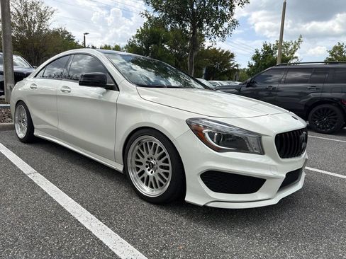 Used 2016 Mercedes-Benz CLA 250 4MATIC image 2