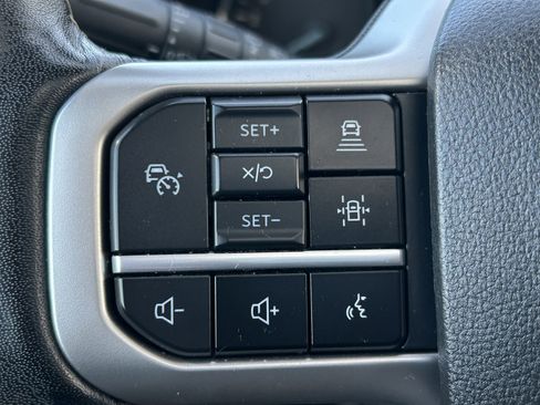 Used 2024 Ford Expedition Max Limited image 22