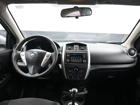 Used 2017 Nissan Versa SV FWD image 30