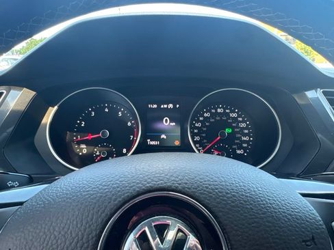 Used 2021 Volkswagen Tiguan SE R-Line AWD/4WD image 21