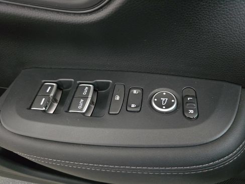 Used 2024 Honda HR-V EX-L image 28