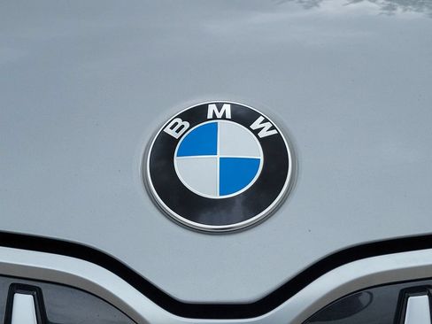 Used 2025 BMW X1 xDrive28i AWD/4WD image 5