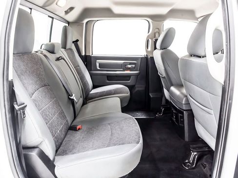 Used 2016 RAM 1500 Big Horn RWD image 35