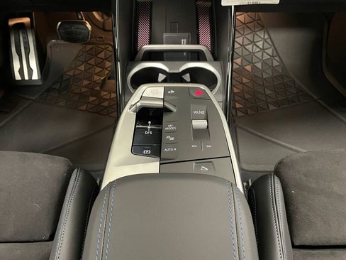 New 2026 BMW X2 M35i w/ Technology Package AWD/4WD image 9