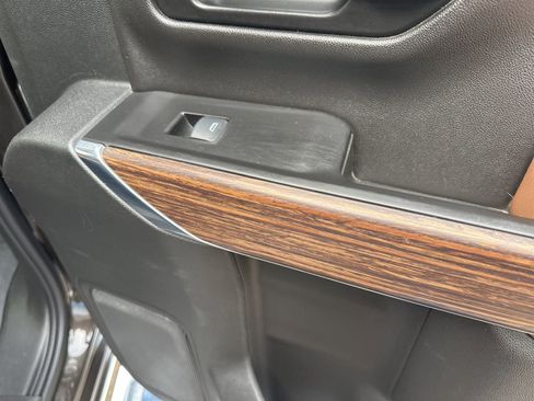 Used 2020 Chevrolet Silverado 3500 High Country w/ Z71 Off-Road Package image 41