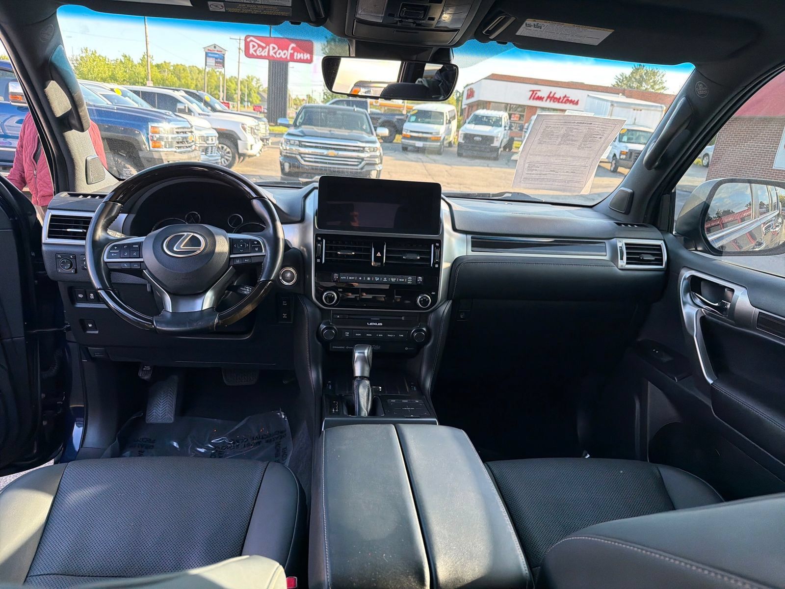 Used 2023 Lexus GX 460 Premium AWD/4WD image 15