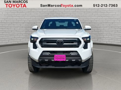 Used 2025 Toyota Tacoma SR5 image 2