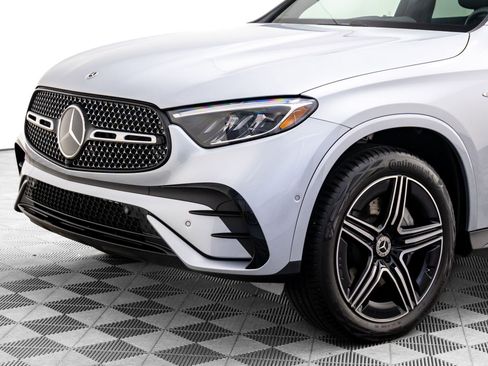 Certified 2025 Mercedes-Benz GLC 350e 4MATIC image 36