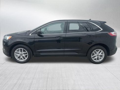 Used 2024 Ford Edge SEL w/ Convenience Package AWD/4WD image 4