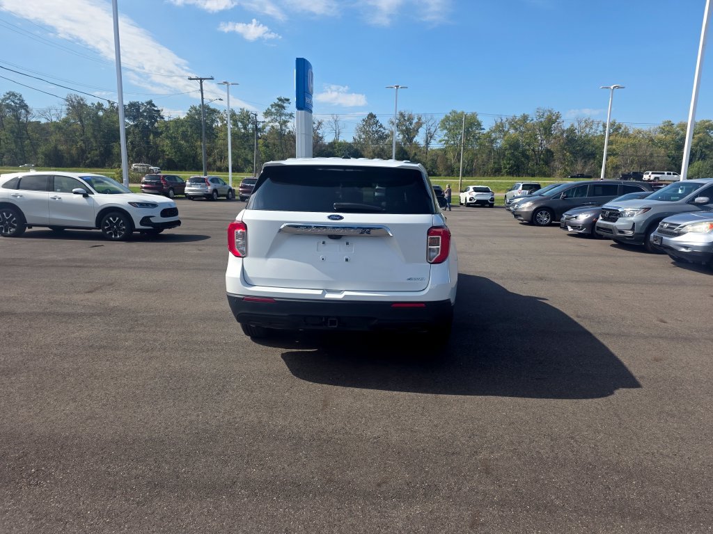 Used 2021 Ford Explorer 4WD w/ Class III Trailer Tow Package image 4