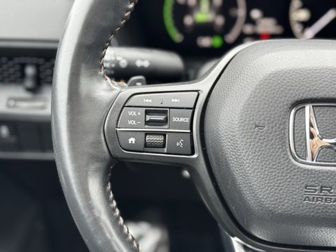 Used 2024 Honda CR-V Sport image 25