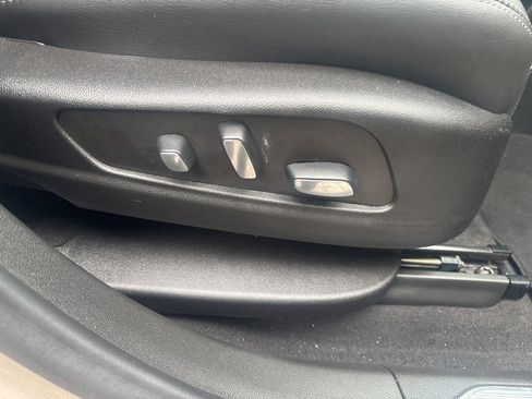 Certified 2022 Cadillac XT5 Premium Luxury image 32