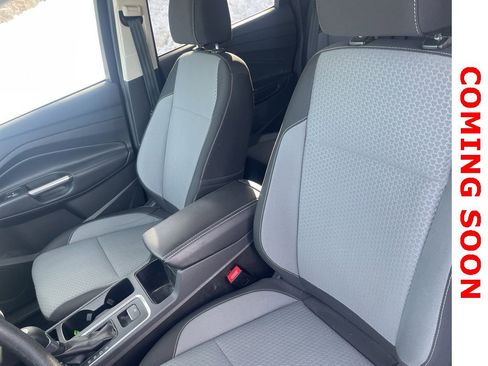 Used 2017 Ford Escape SE image 8