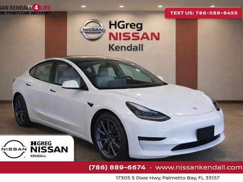 Used 2022 Tesla Model 3 Long Range AWD/4WD image 1