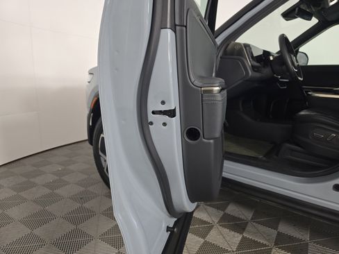 Used 2024 Rivian R1T Adventure AWD/4WD image 30