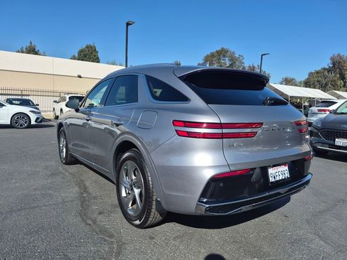 Used 2026 Genesis GV70 2.5T image 5