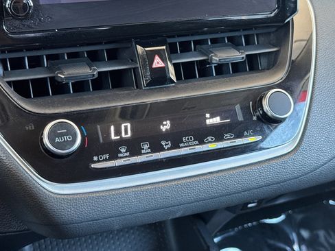 Used 2023 Toyota Corolla LE FWD image 18